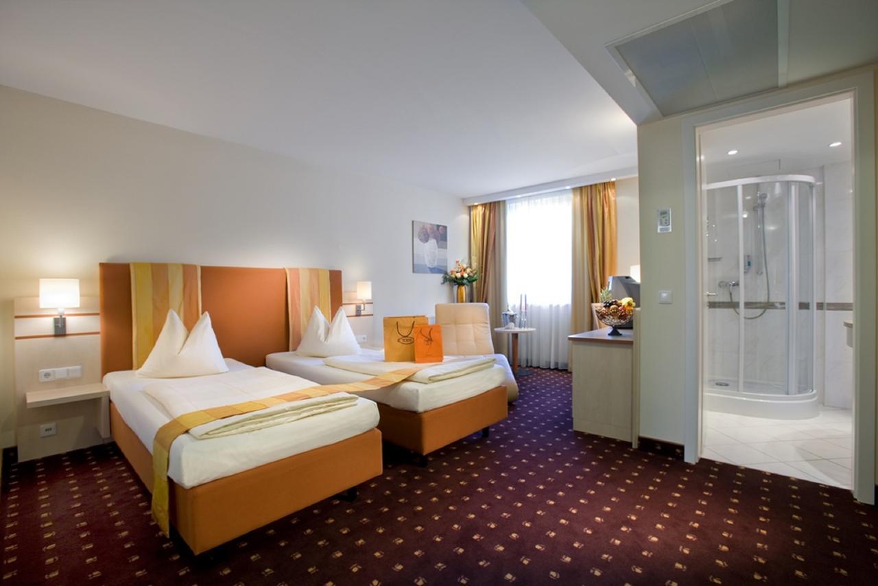 City Hotel Isar-Residenz Landshut Bagian luar foto